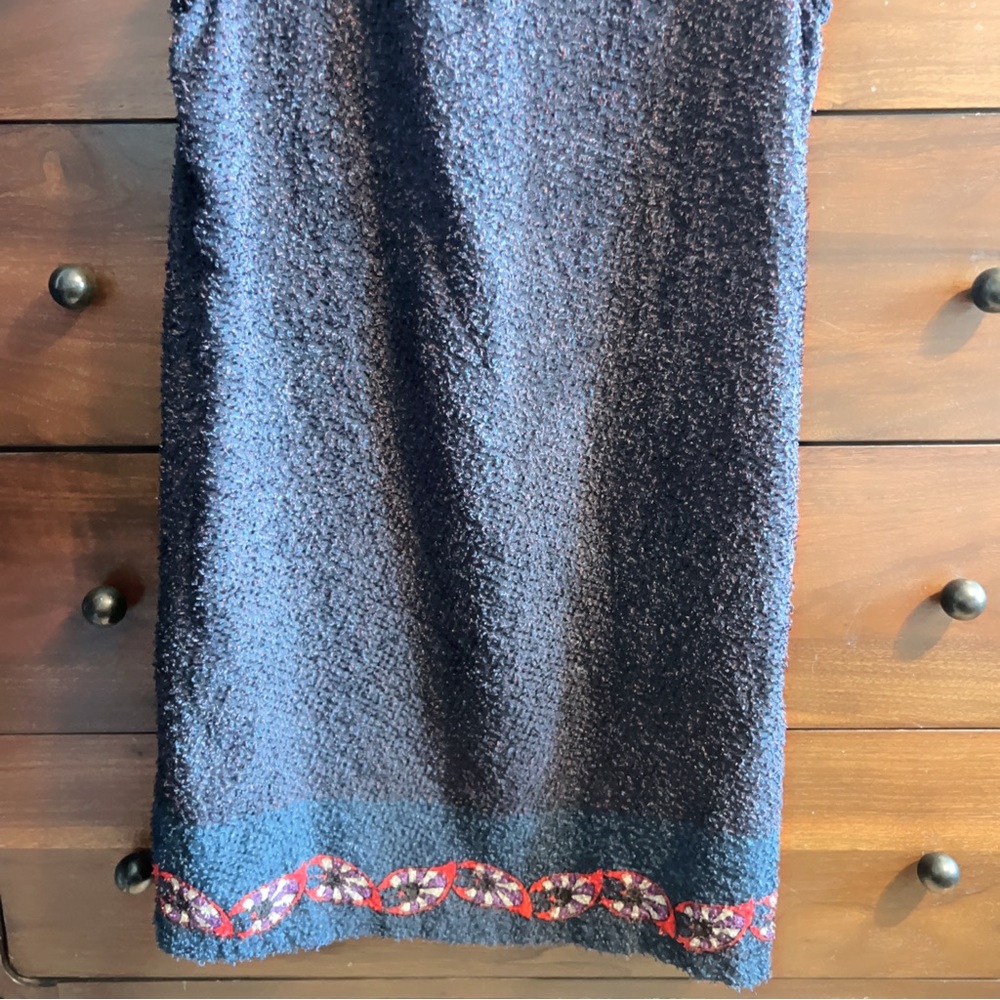Max Studio Graphic Mini Dress Blue and Red - Picture 8 of 8